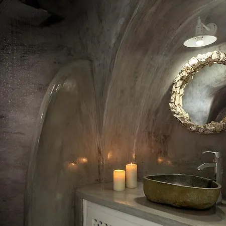 Luxury Santorini Aqua Dream 1 Bedroom Indoor Plunge Pool * Thólosz