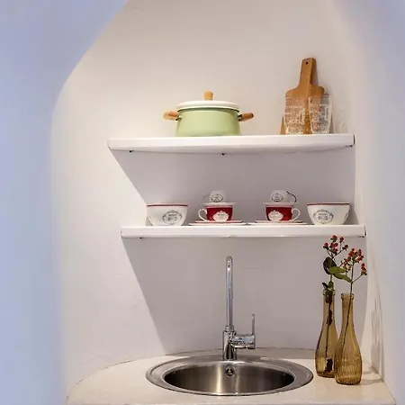 Luxury Santorini Aqua Dream 1 Bedroom Indoor Plunge Pool *